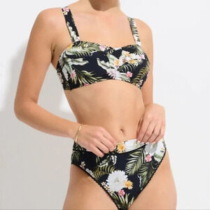 Everyday Sunday Bikini Set Sweamwear Black Floral top size 12 bottom  size 10